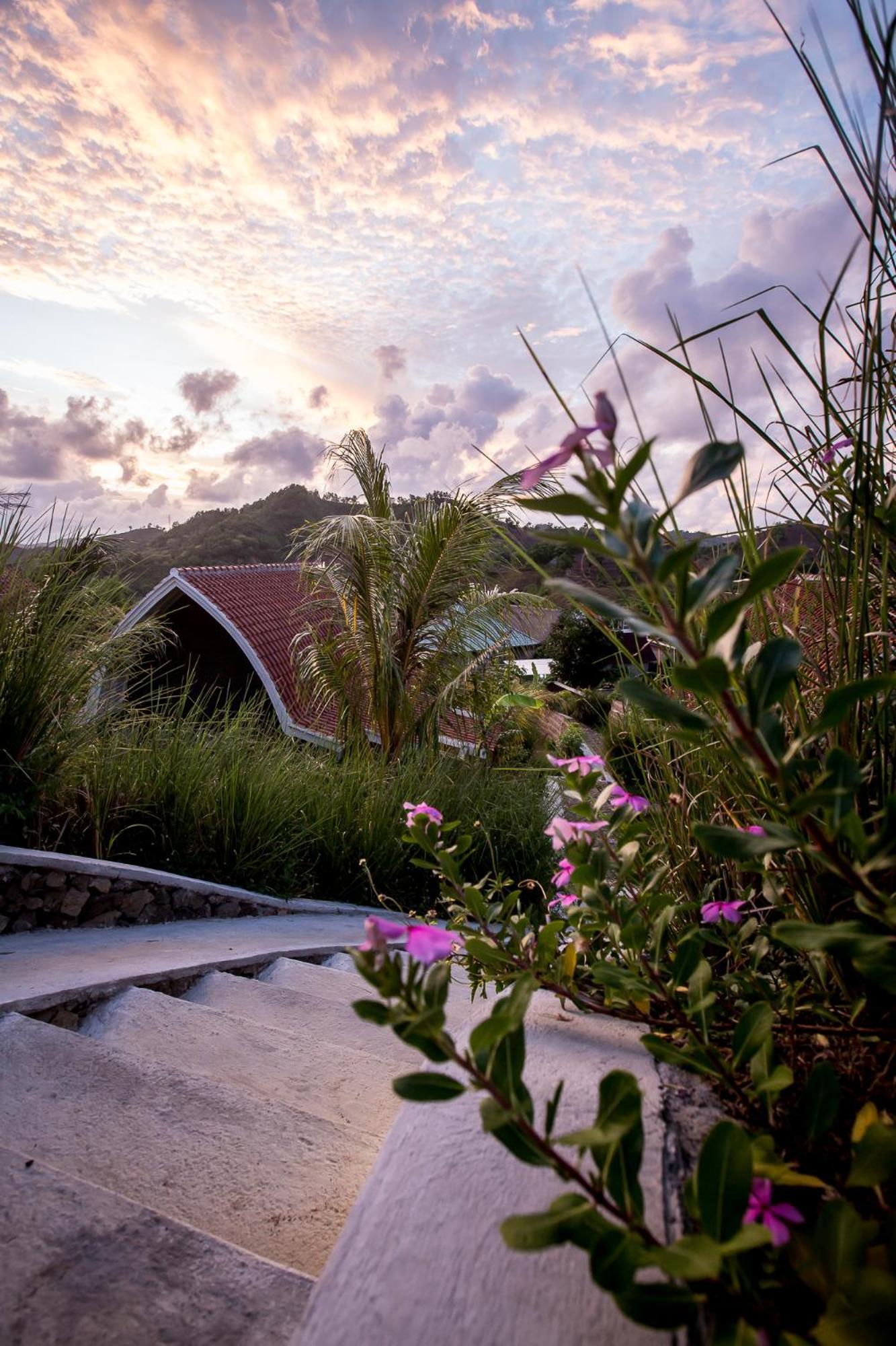 Drop In Surf Lodge Kuta  外观 照片