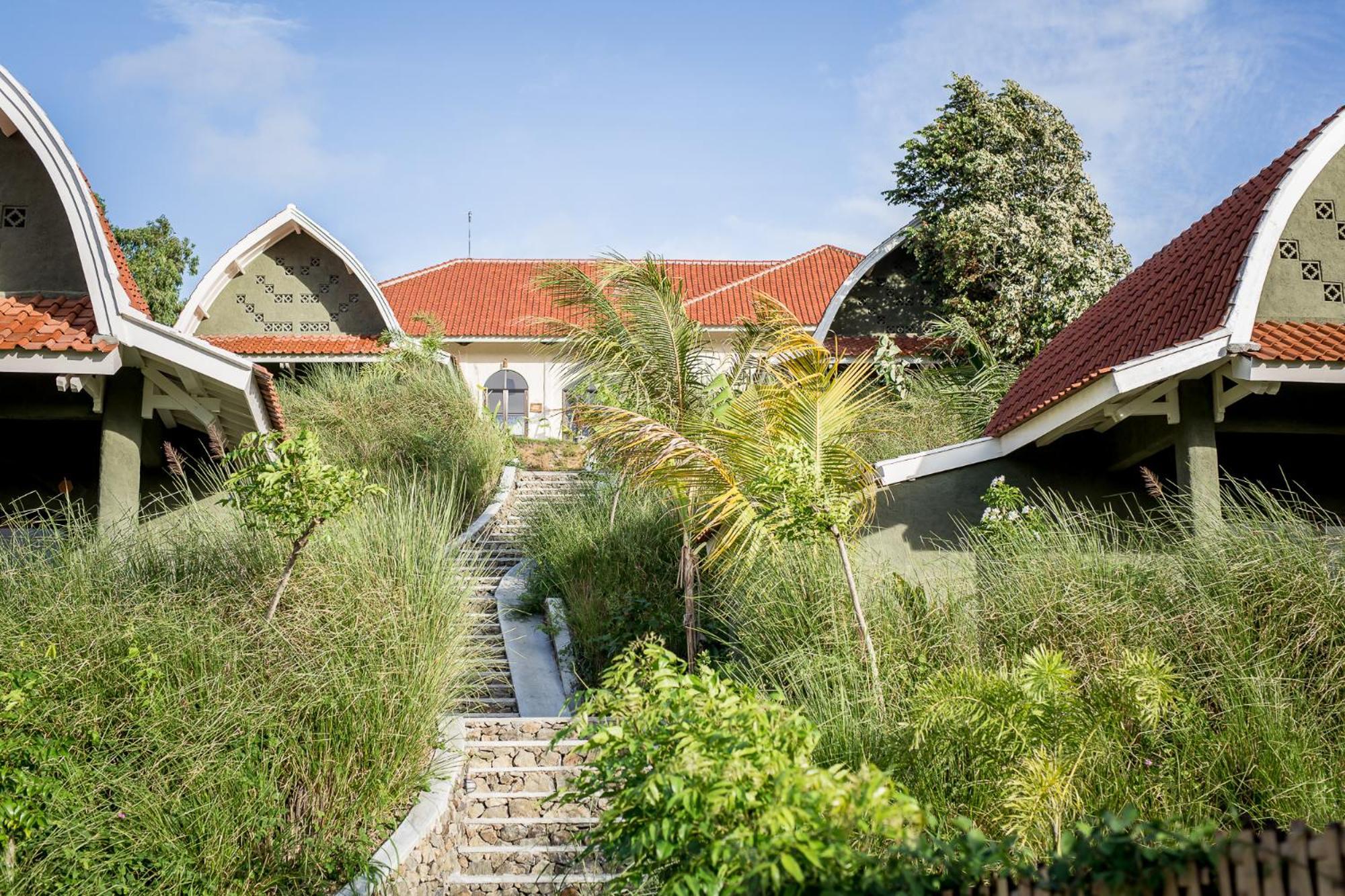 Drop In Surf Lodge Kuta  外观 照片